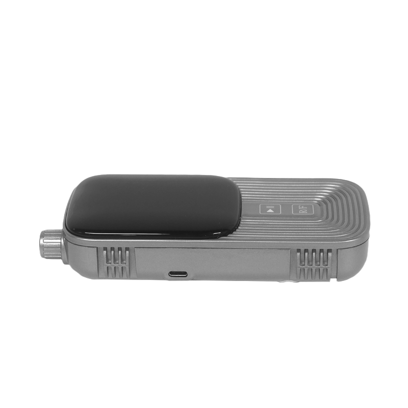 Molinillo de uñas ergonómico y ligero, mango de fácil agarre.